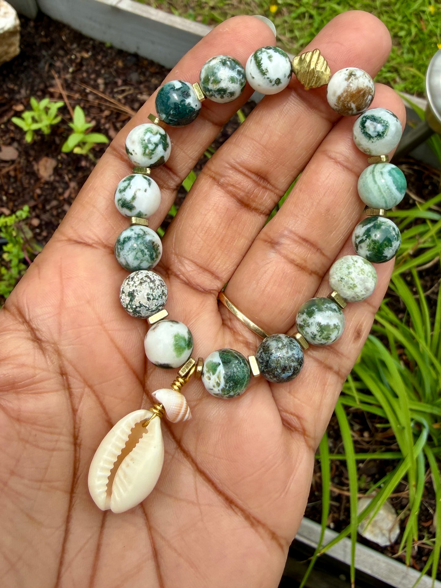 Boho Artisan Jewelry Moss Agate Gemstone Bracelet with Shell Pendant