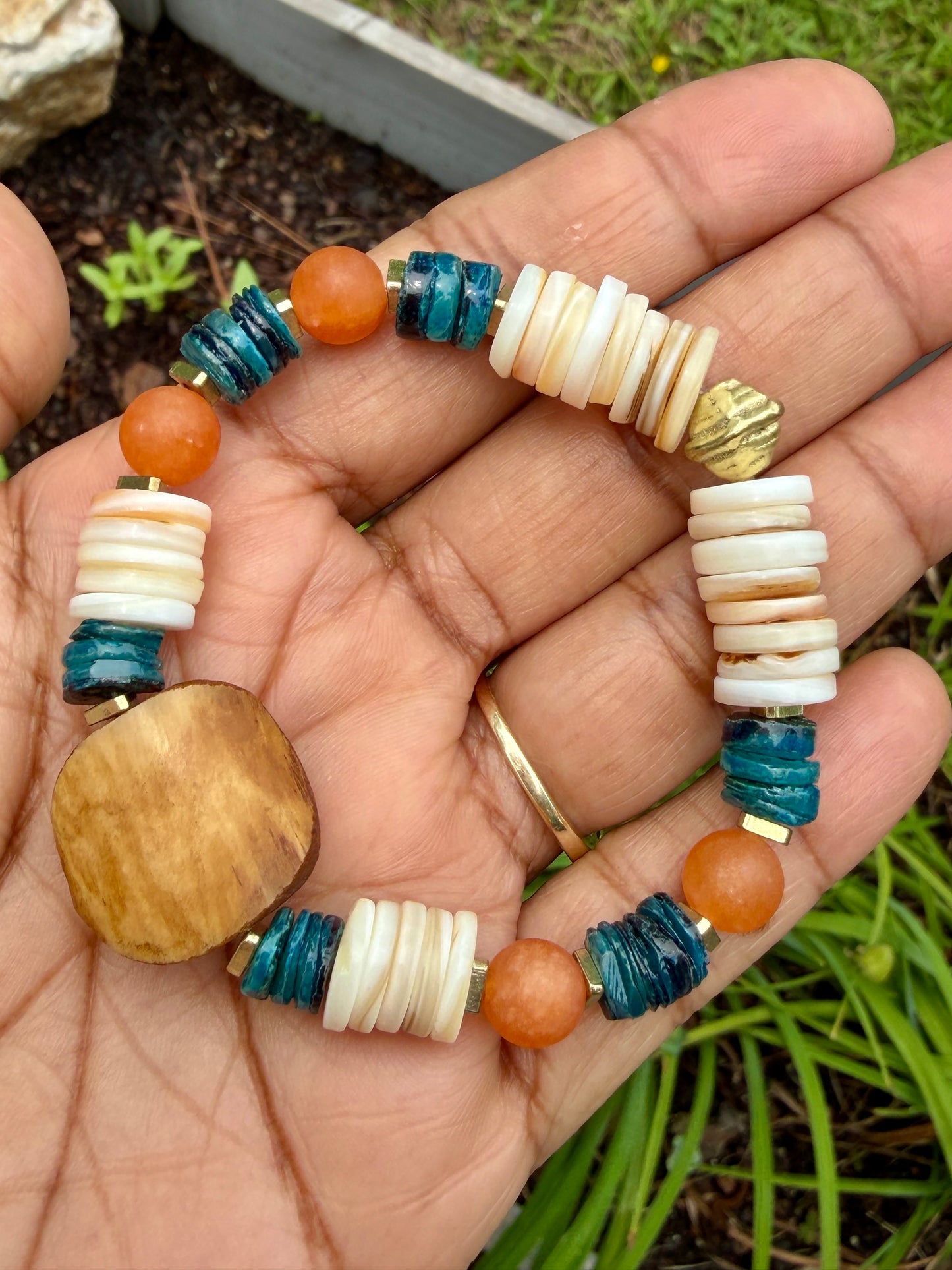 Coastal Papaya Aventurine & Shell Heishi Bracelet • Beachy Summer Jewelry