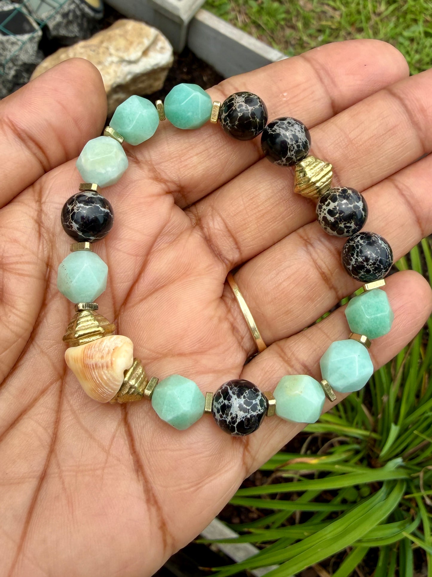 Faceted Amazonite Gemstones and Black Sediment Jasper & Natural Shell Bracelet