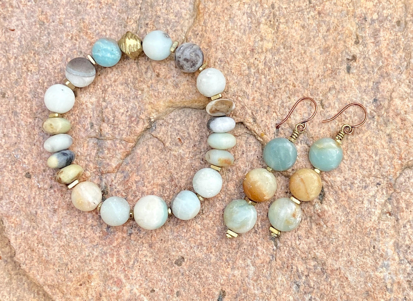 Pantone Color 2026 Cloud Dancer Gemstone Bracelet – Amazonite & Brass