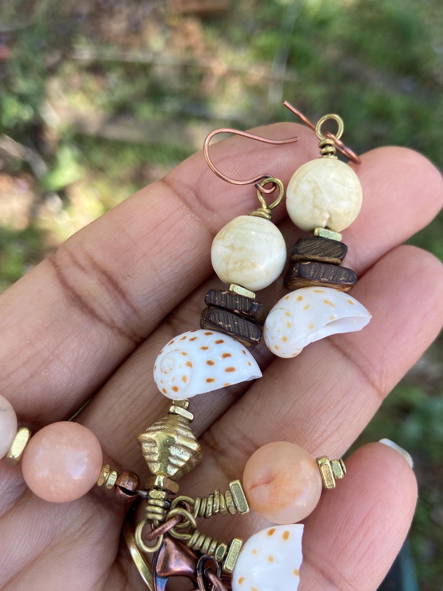 Beach Vibes Bracelet: Speckled Tide Natural Shell and Aventurine Gemstones